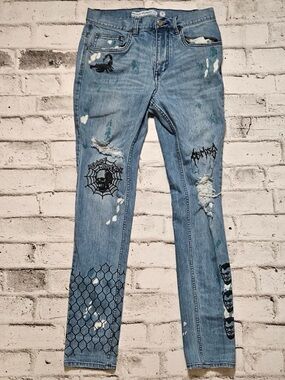 Broken Promises Jeans 32x33 Distressed Graphic Skull Spider Denim